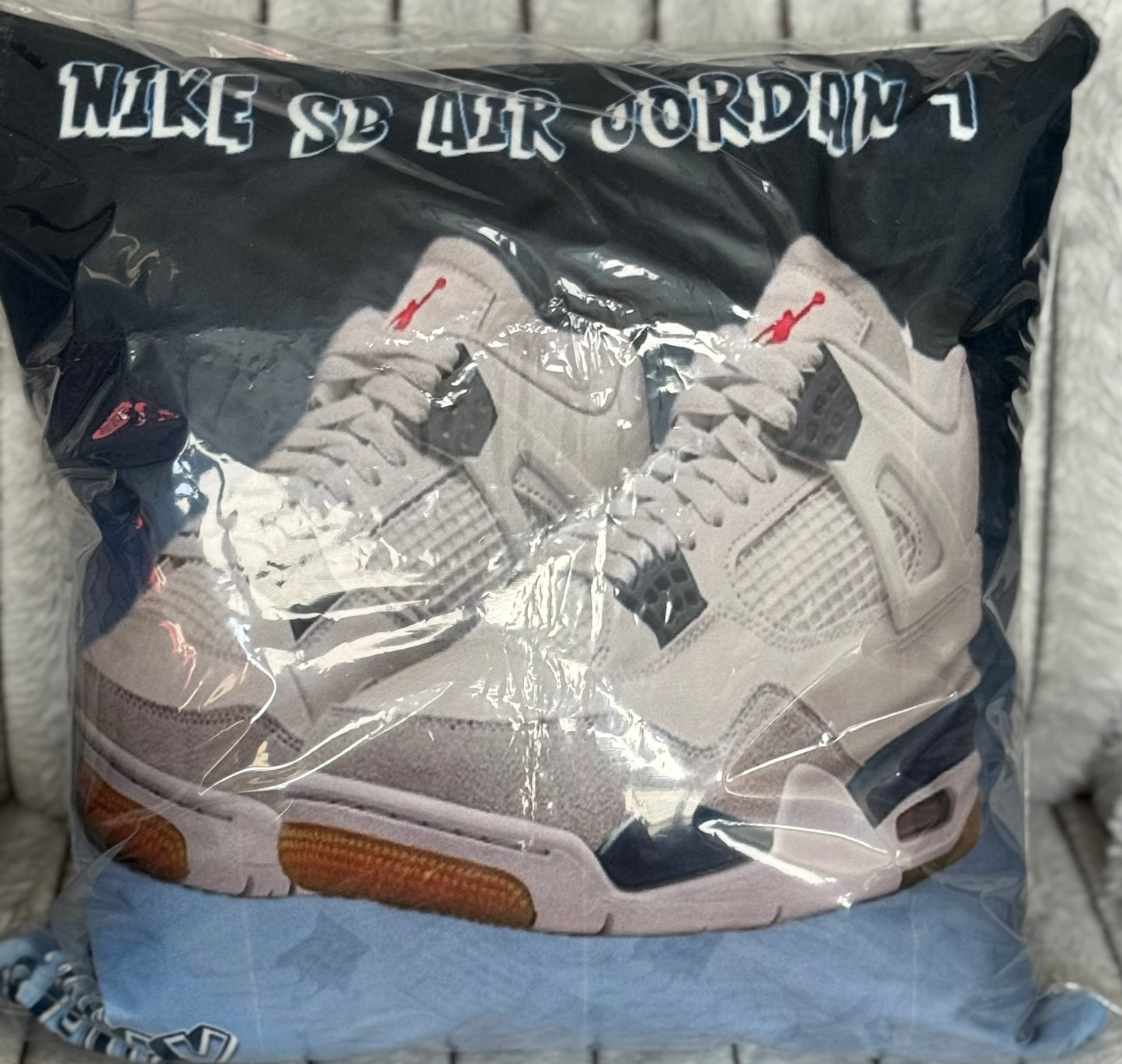 Nike Air Jordan 4 SB Navy