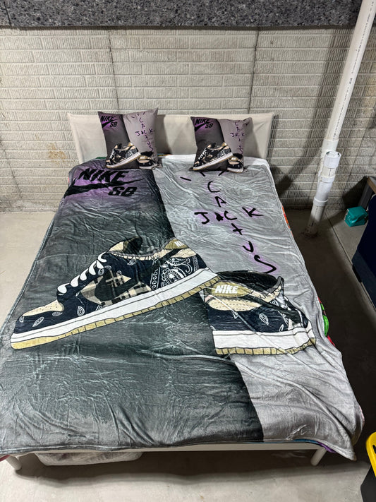 Custom TS SB Dunk